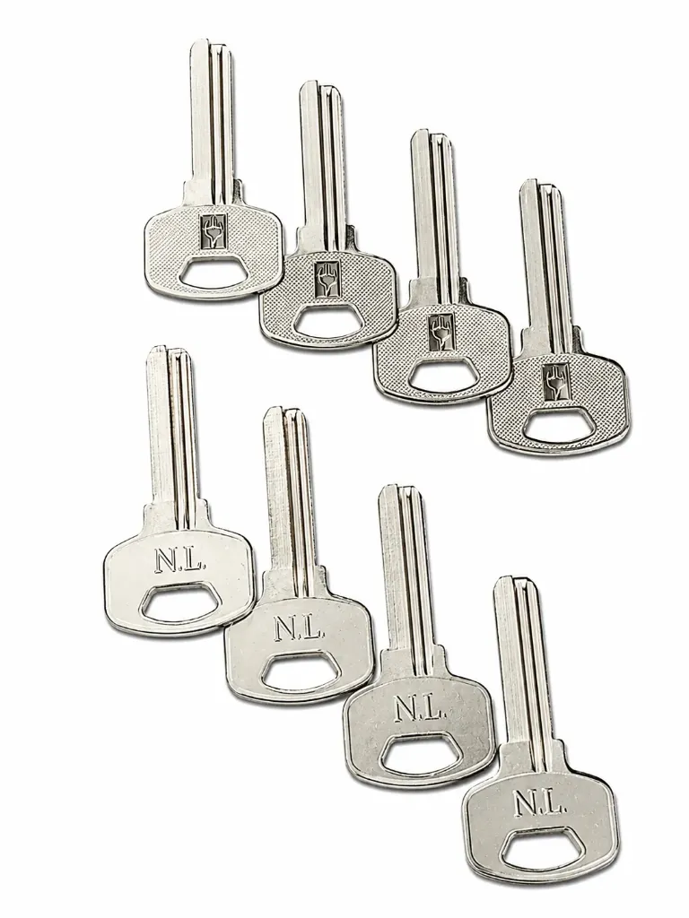 MODELO LLAVE  PUNTO   X 50 UND
